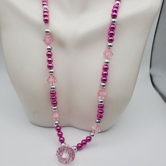 Princess beaded pink and clear pop gem necklace - Picture 1 of 2